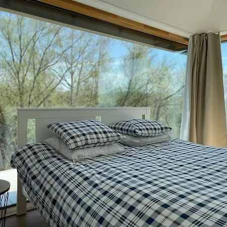 Luxury Penthouse In Kirchberg, Terrace & Parking Apartment